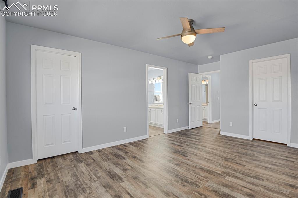 Image 18 of 38: Primary Suit - Upper Level