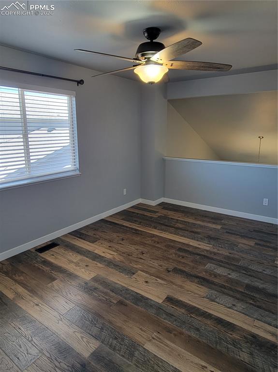 Image 21 of 38: Loft - Upper Level