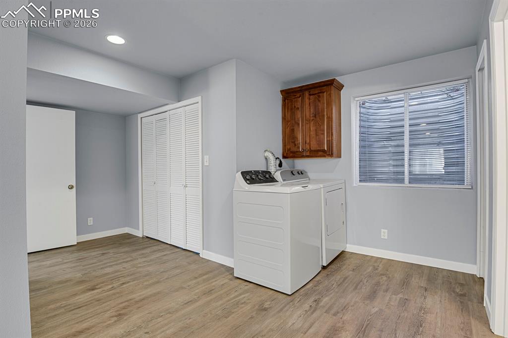 Image 30 of 38: Laundry