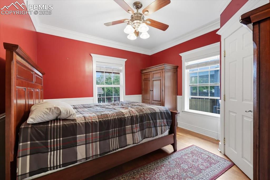 Image 15 of 48: Primary bedroom.