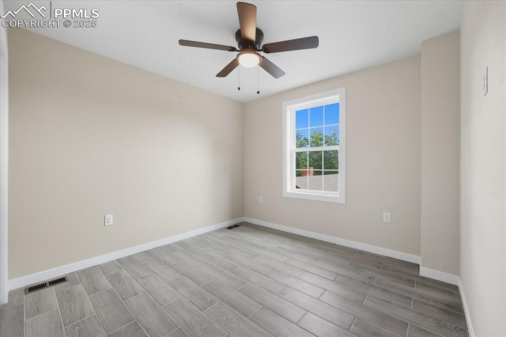 Image 37 of 48: 2nd bedroom.