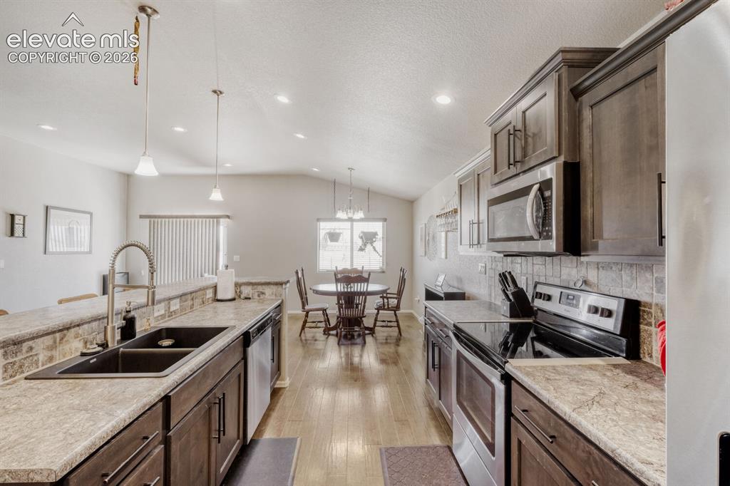 Image 8 of 39: Kitchen