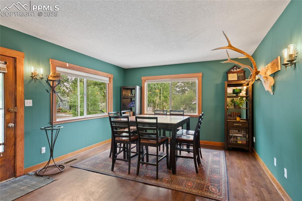 Image 7 of 43: Beautiful Hard Wood Floors