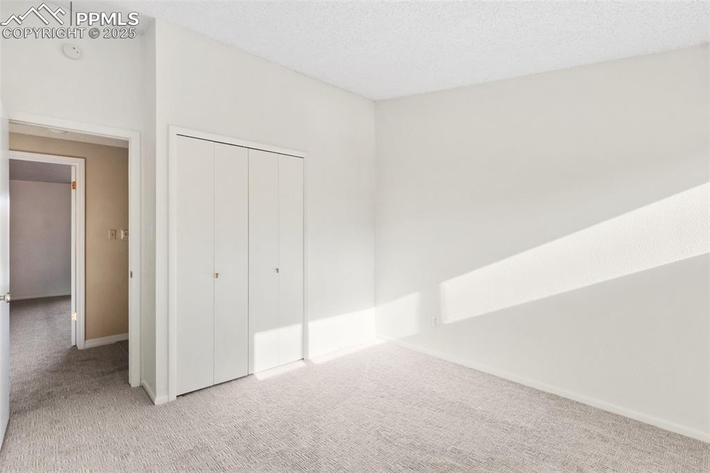 Image 25 of 48: Bedroom