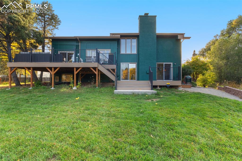 Image 38 of 48: Back of Structure