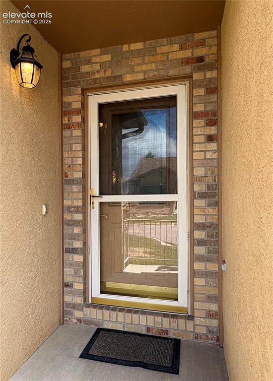 Image 2 of 14: Entry