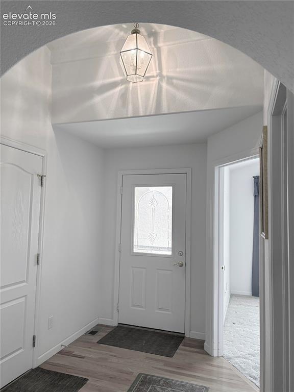 Image 3 of 14: Entry