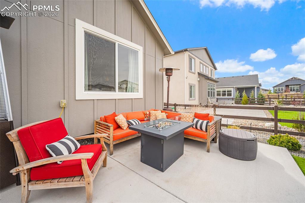 Image 36 of 50: Patio