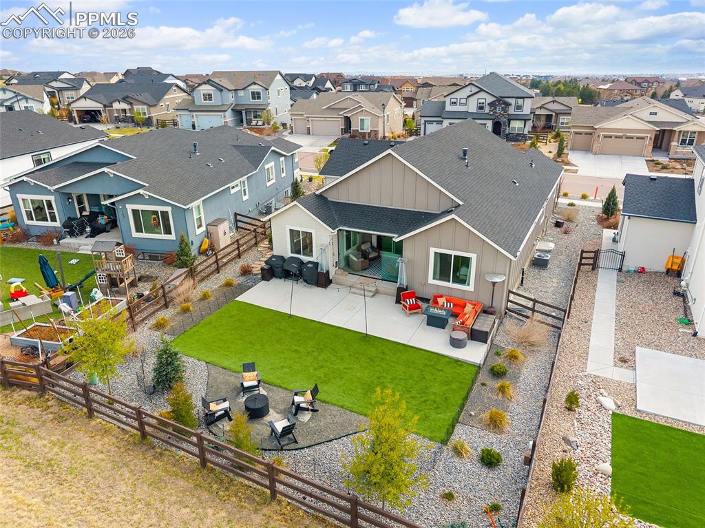 Image 45 of 50: Back of Structure