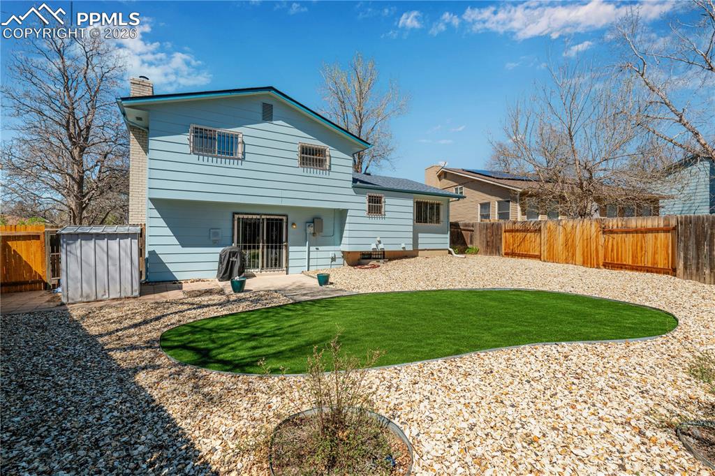 Image 40 of 47: 4th basement bedroom