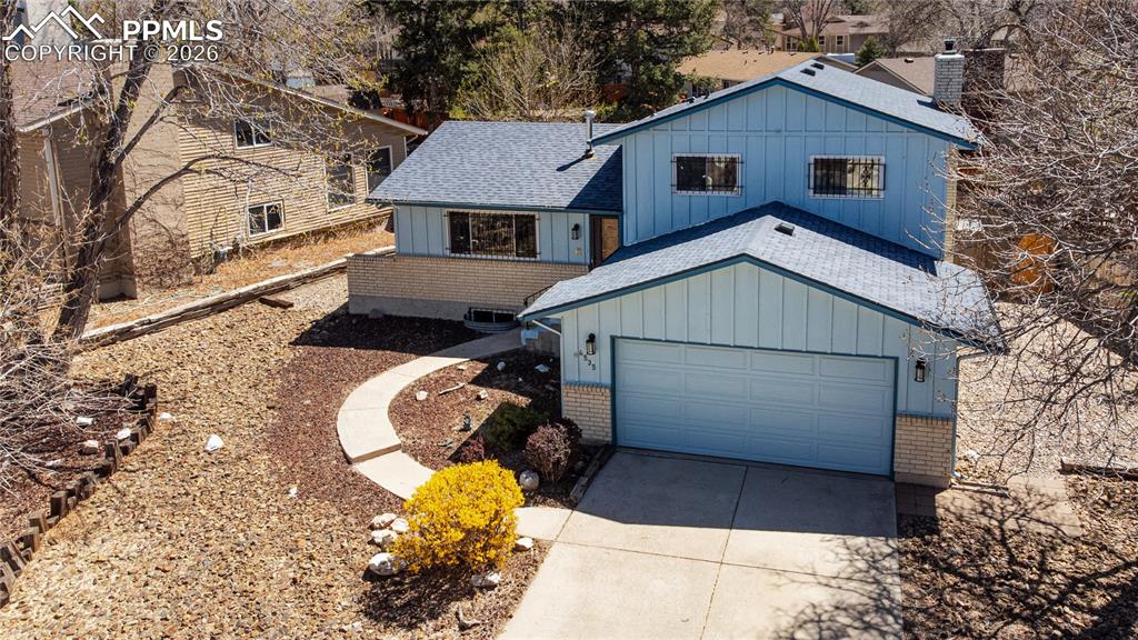 Image 9 of 47: Front of Structure