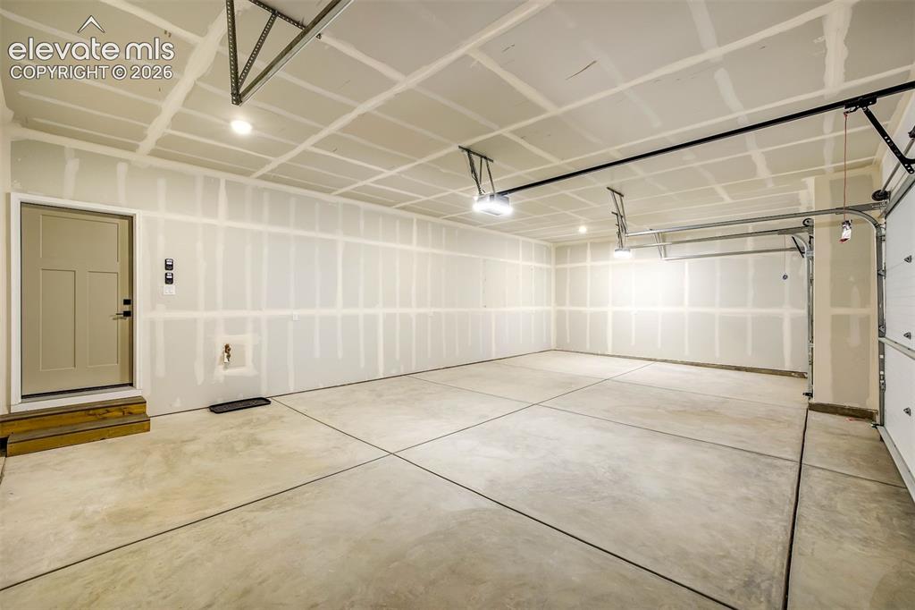 Image 34 of 48: Spacious walk in closet in Primary bedroom.