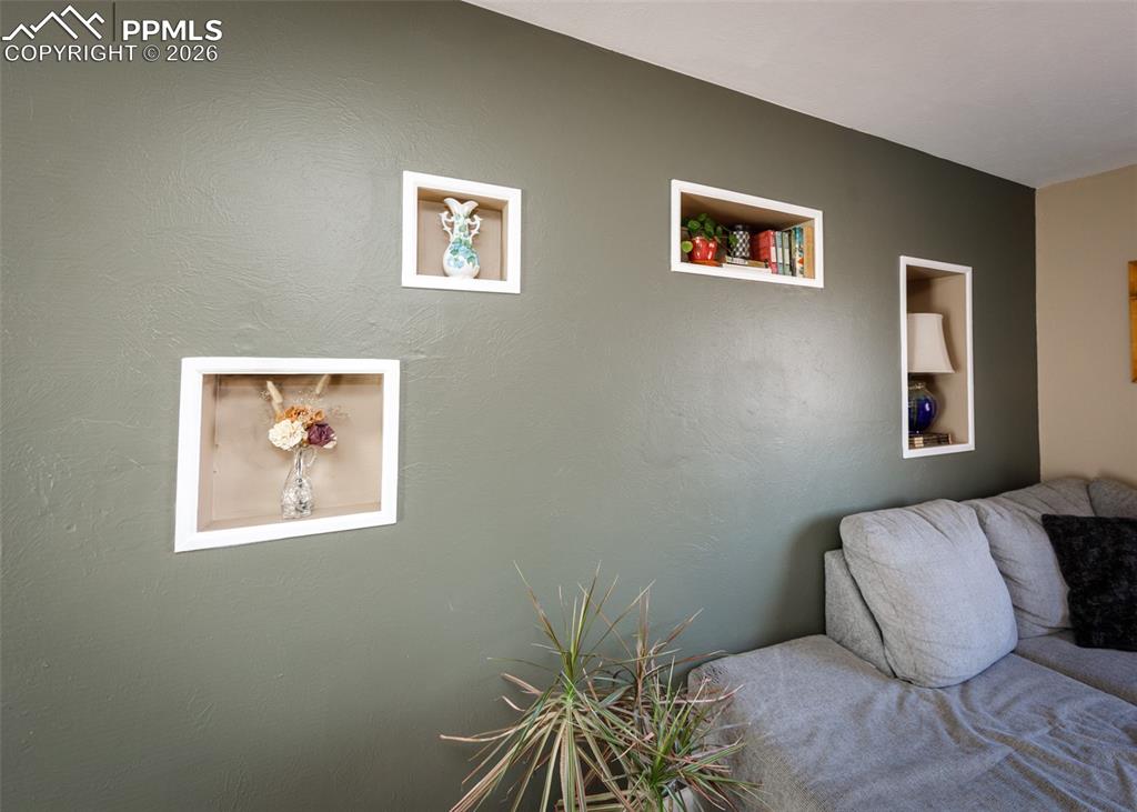 Image 11 of 39: Living Room