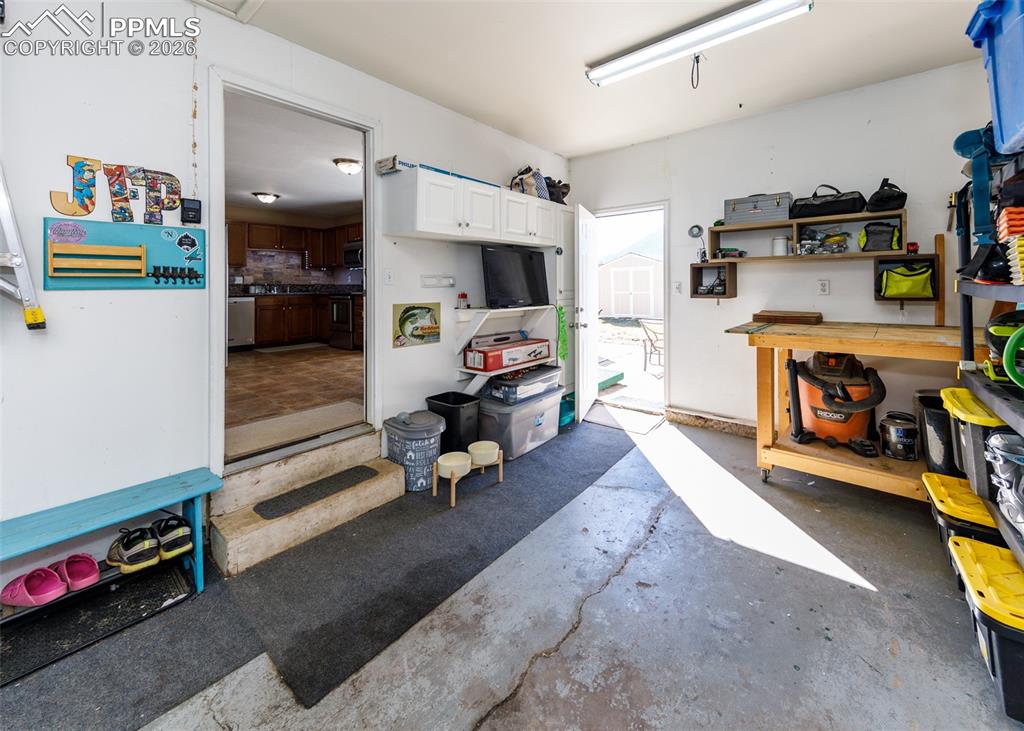 Image 23 of 39: View of garage