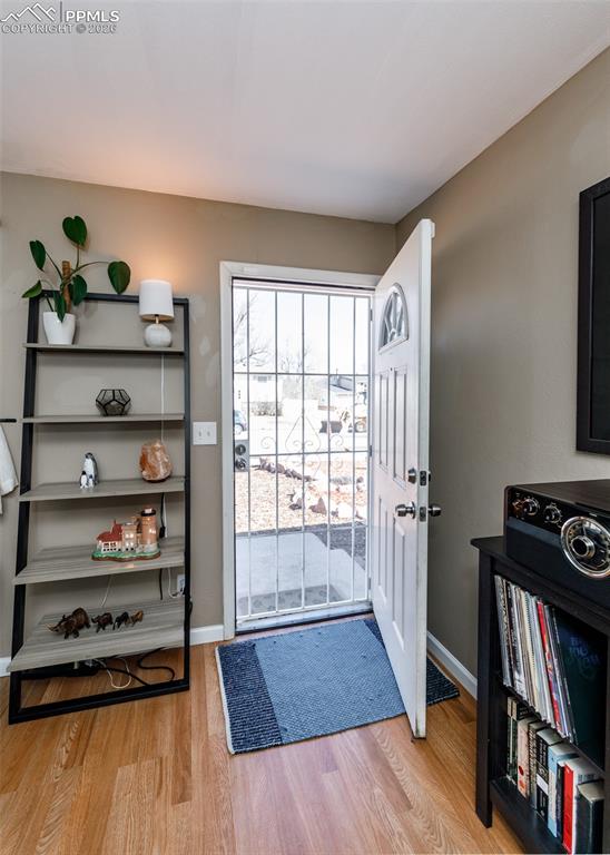 Image 4 of 39: Entry