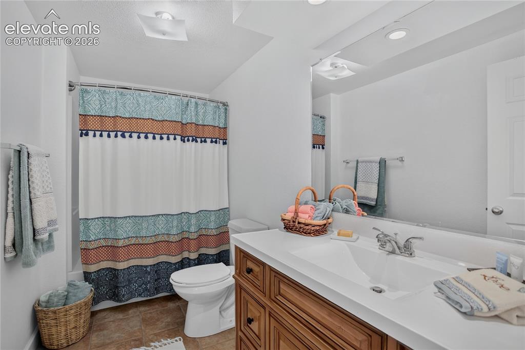 Image 18 of 20: Full bath - lower level