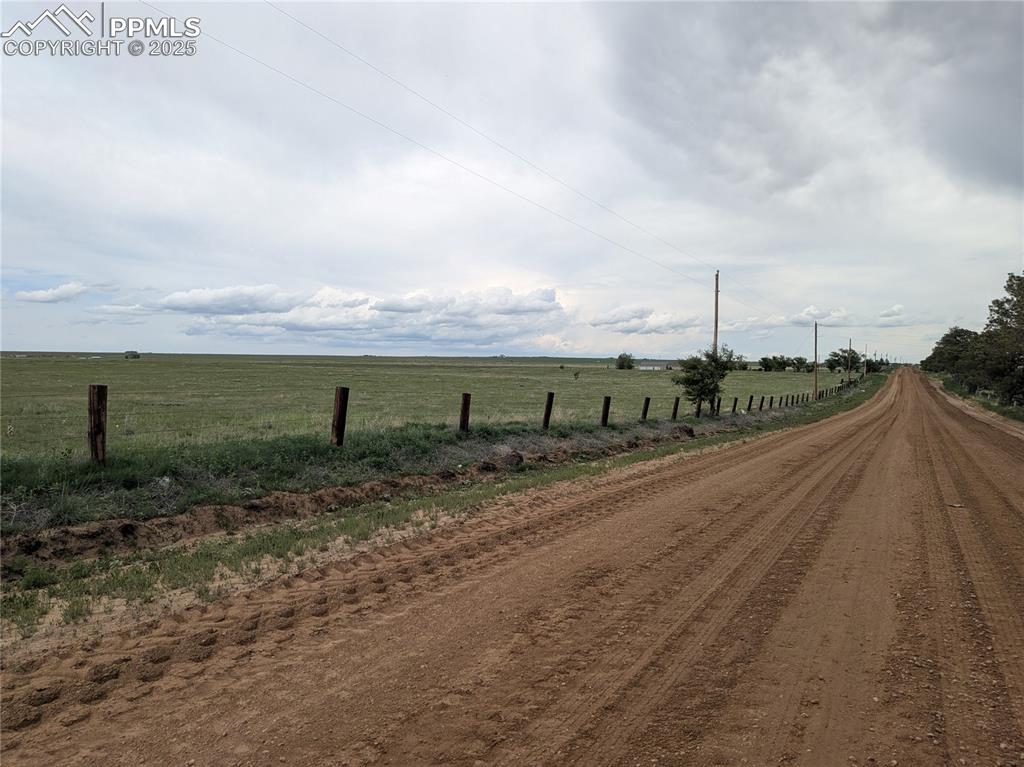 Image 3 of 7: Community