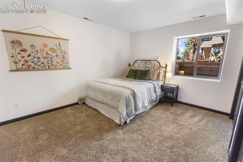 Image 26 of 28: Lower Level Bath