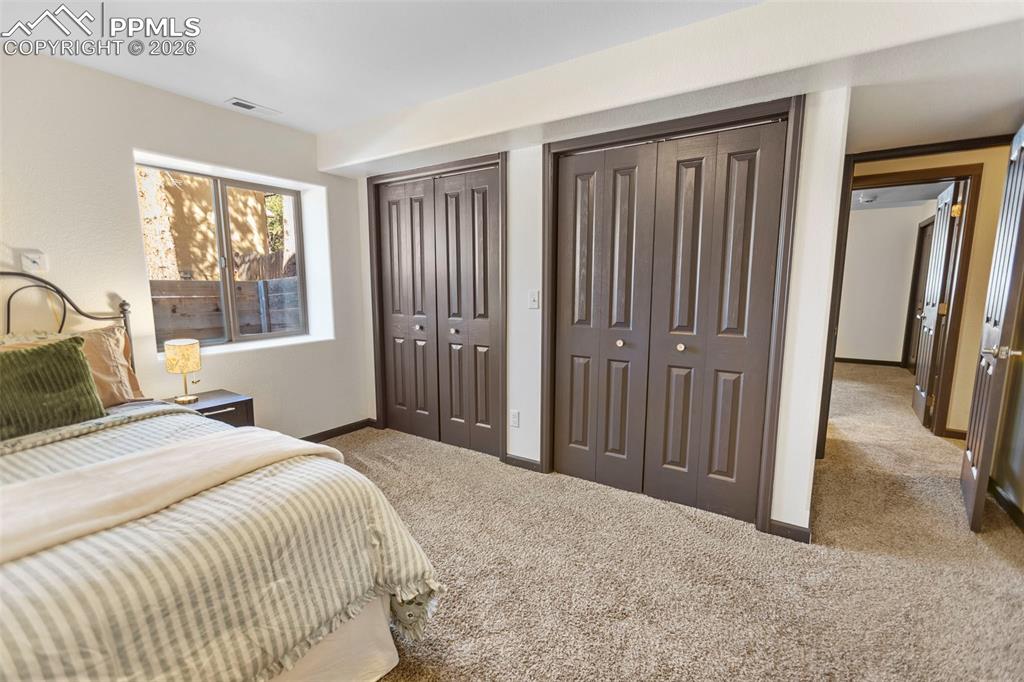 Image 27 of 28: Lower Level Bed 4