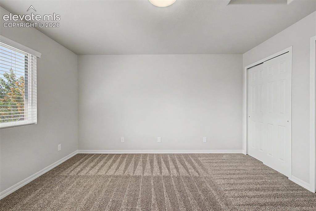 Image 22 of 41: Bedroom
