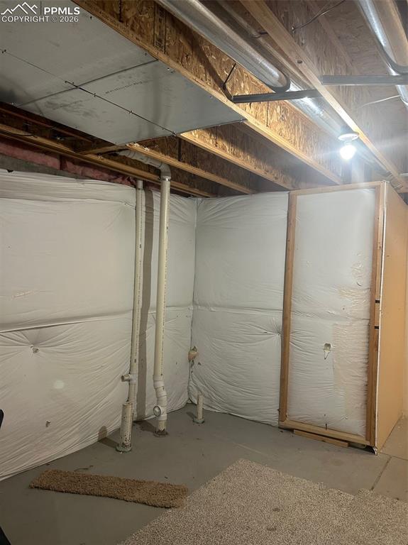 Image 27 of 30: Basement