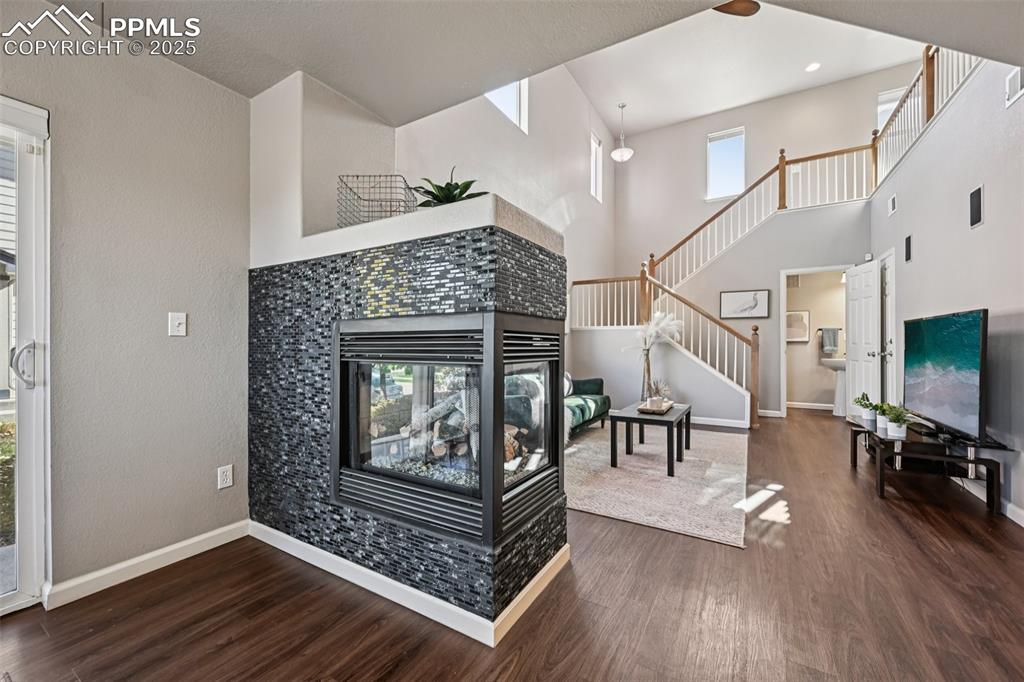 Image 6 of 38: Living Room