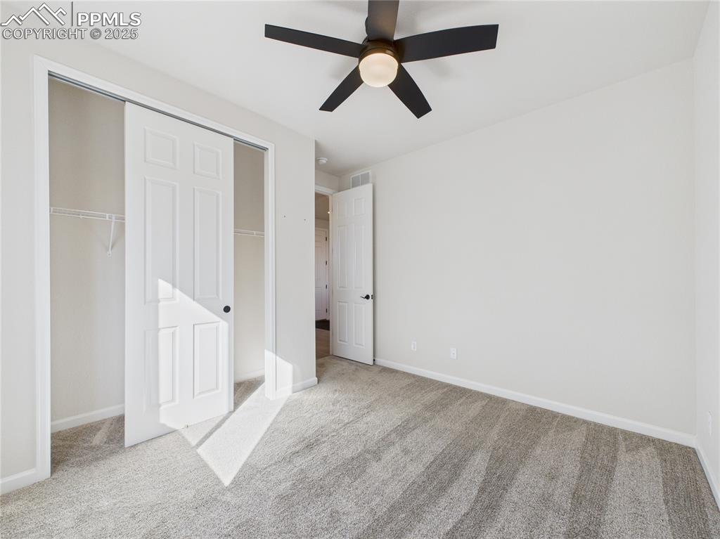 Image 10 of 48: Bedroom