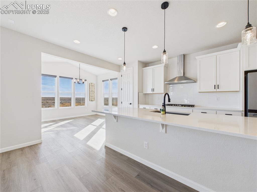 Image 20 of 48: Kitchen