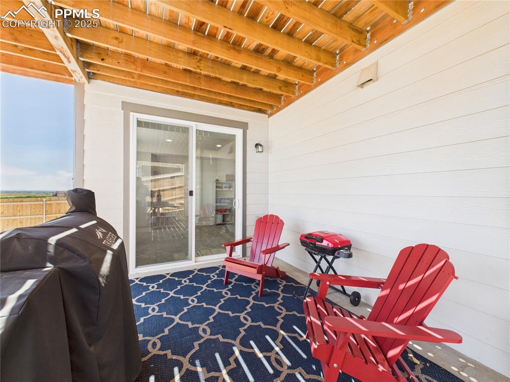 Image 47 of 48: Patio