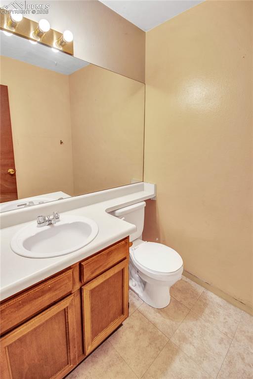 Image 27 of 28: Bathroom