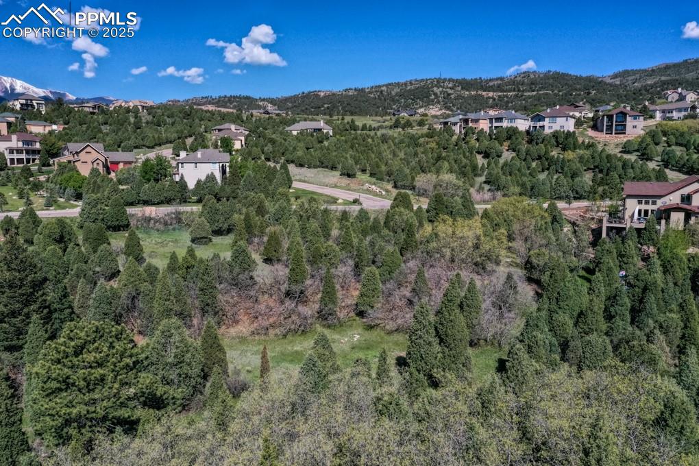 Image 7 of 21: 900 acre community