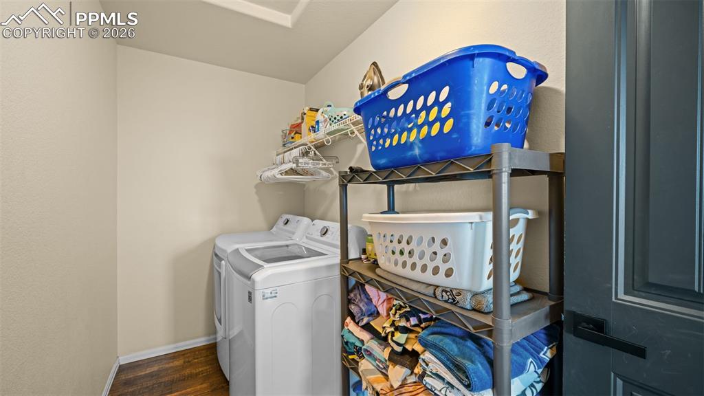 Image 19 of 48: Laundry