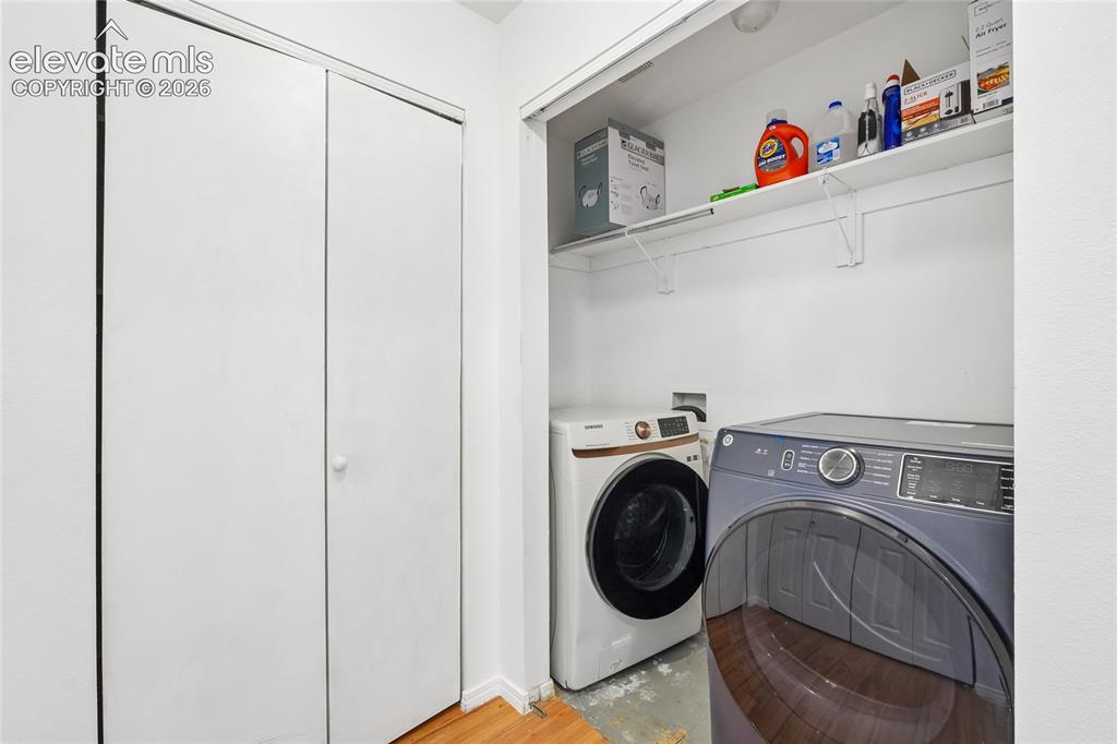 Image 22 of 43: Laundry