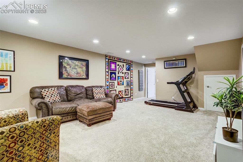 Image 30 of 36: Recreation Room