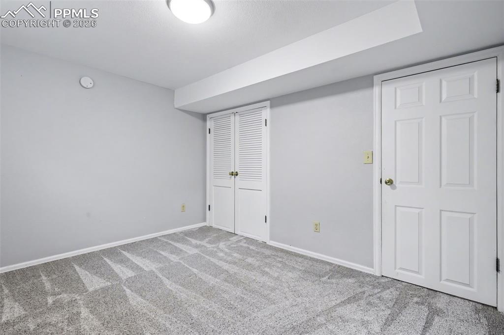 Image 25 of 44: Bedroom