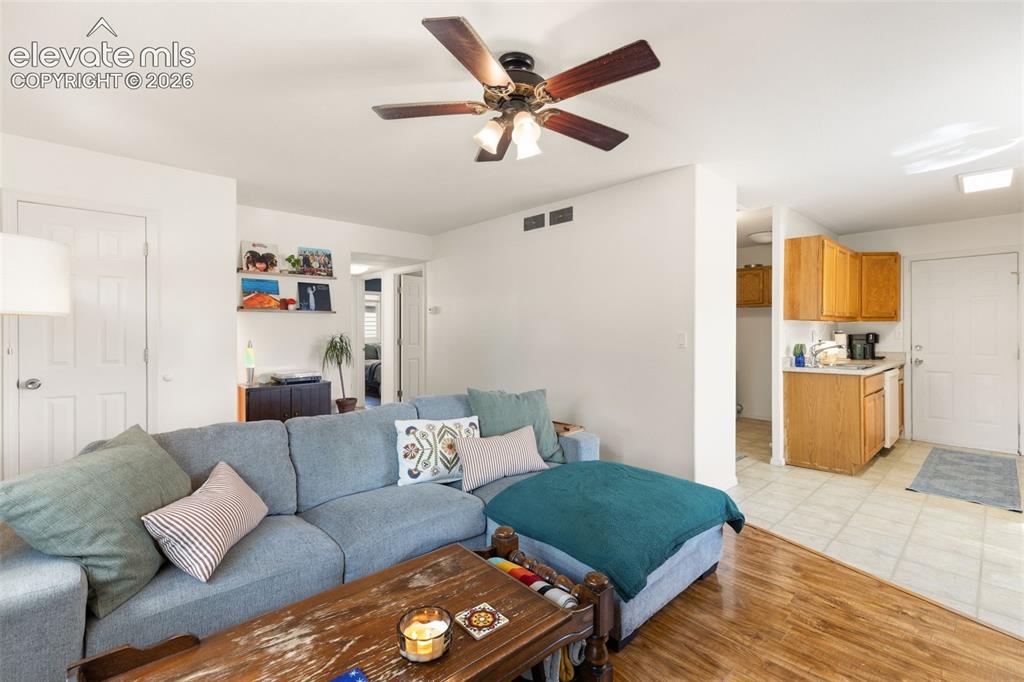 Image 10 of 32: Living Room