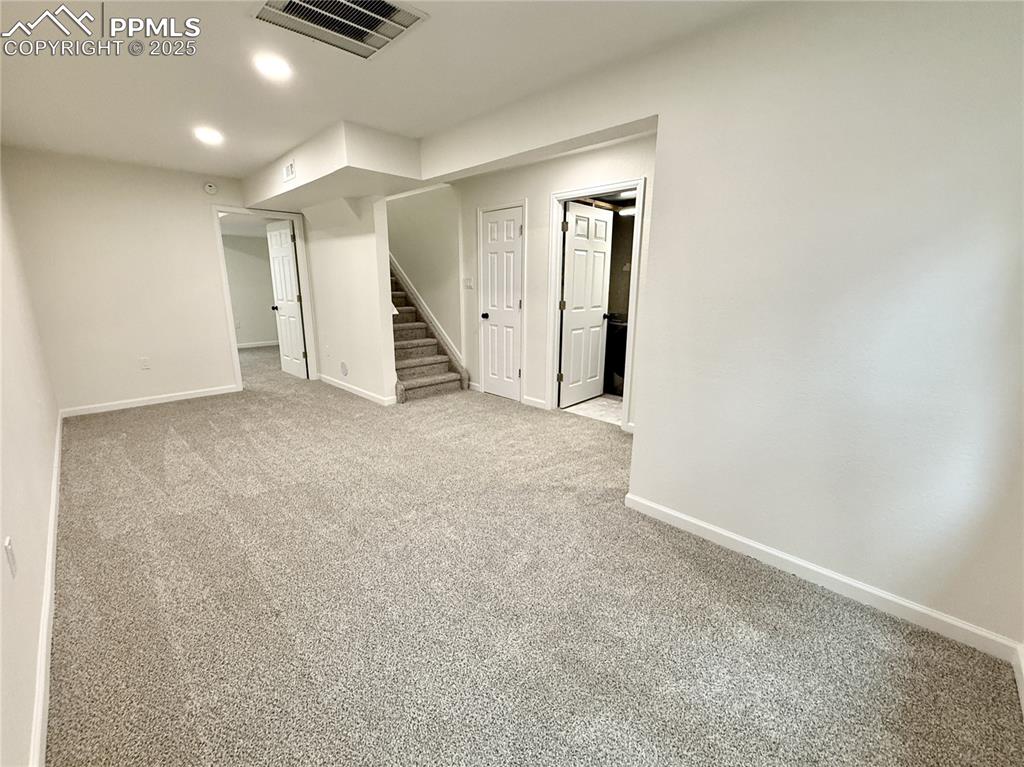 Image 24 of 30: Family Area - Lower