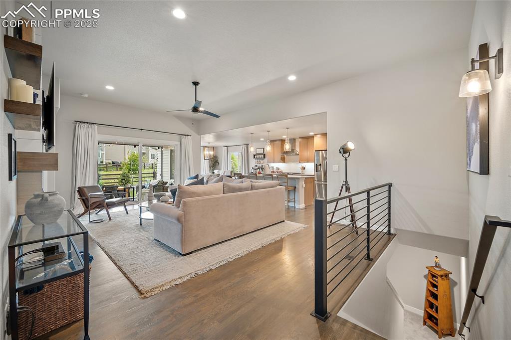 Image 11 of 50: Living Room