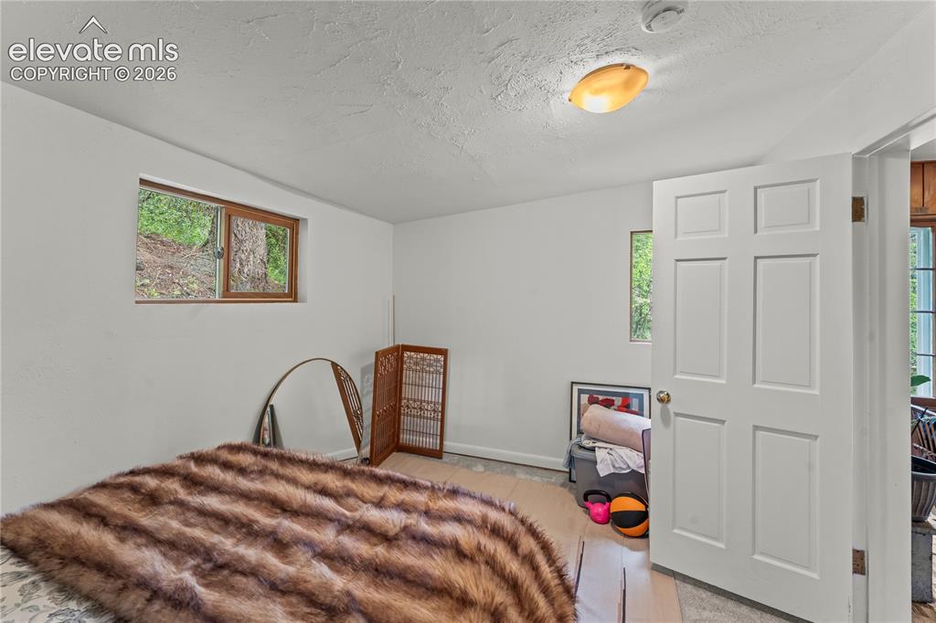 Image 19 of 39: Bedroom