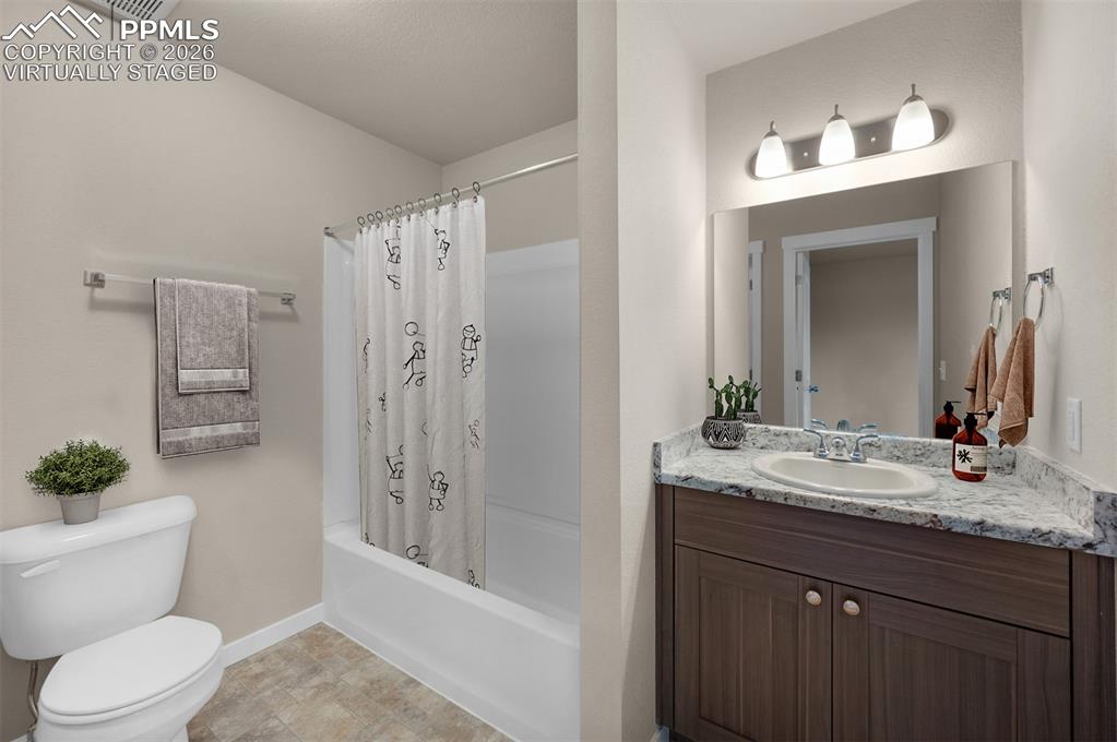 Image 8 of 20: Virtually Staged