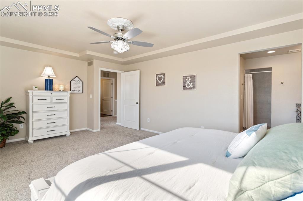 Image 21 of 46: Bedroom