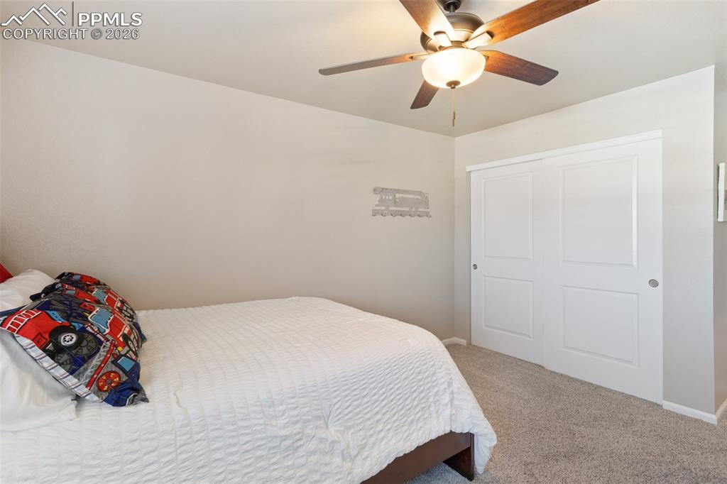 Image 26 of 46: Bedroom