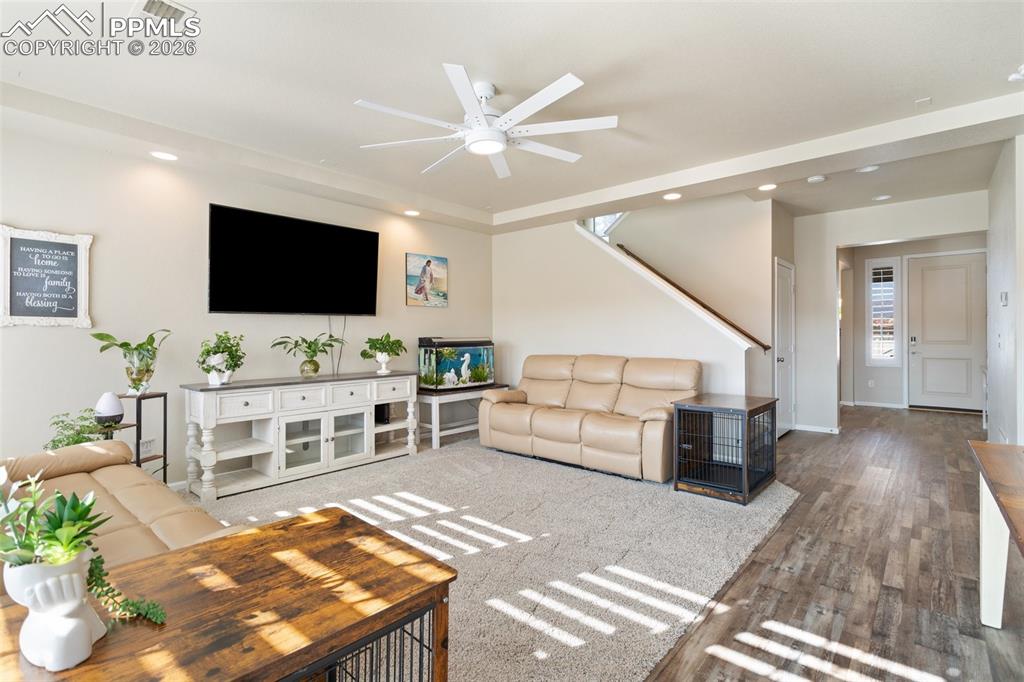 Image 6 of 46: Living Room