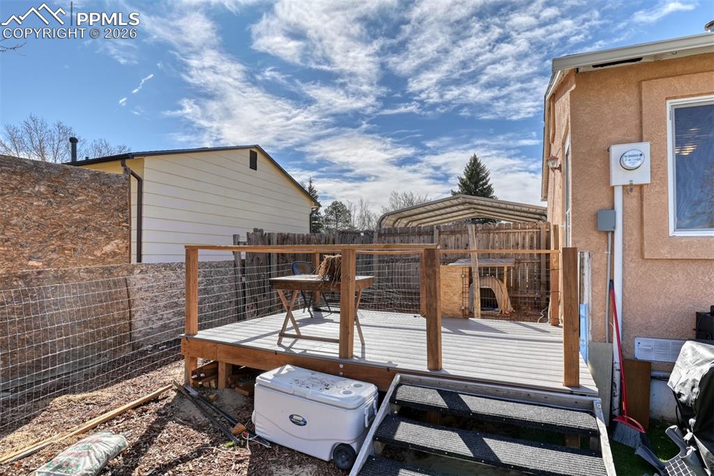 Image 12 of 43: Deck