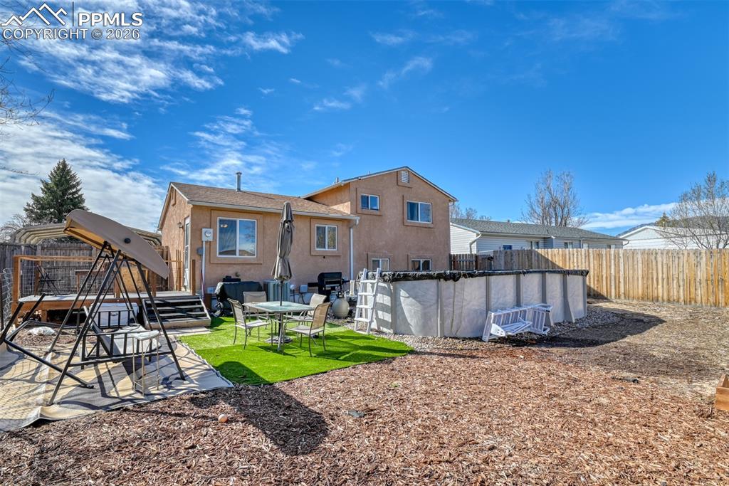 Image 9 of 43: Back of Structure