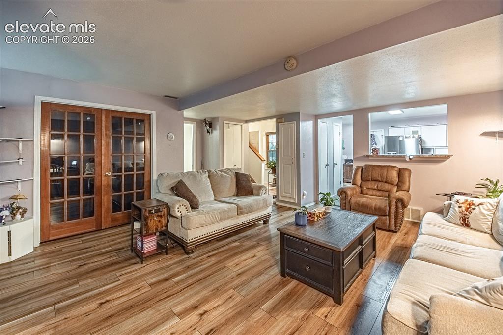 Image 11 of 33: Living Room