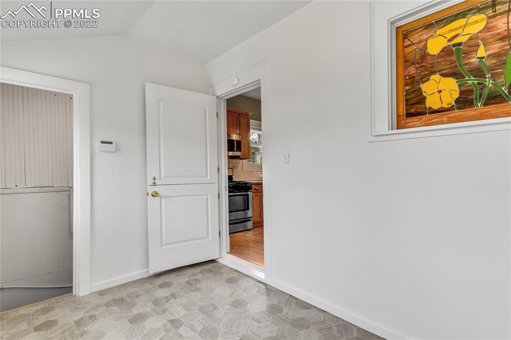 Listing 6860752, Image 35 of 49