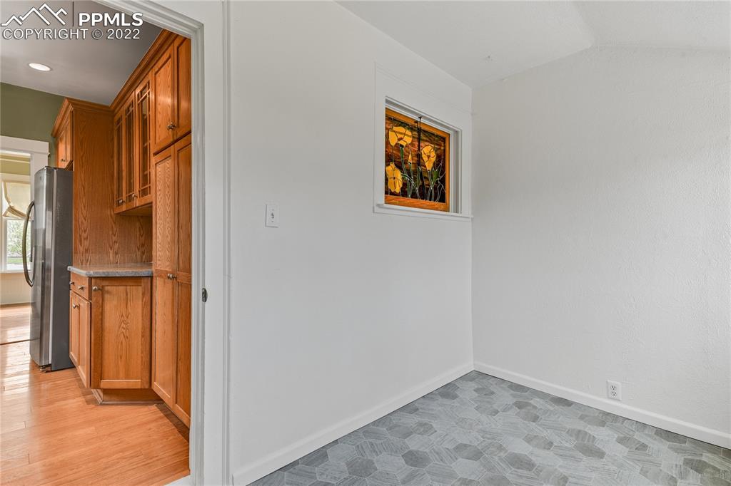Listing 6860752, Image 36 of 49