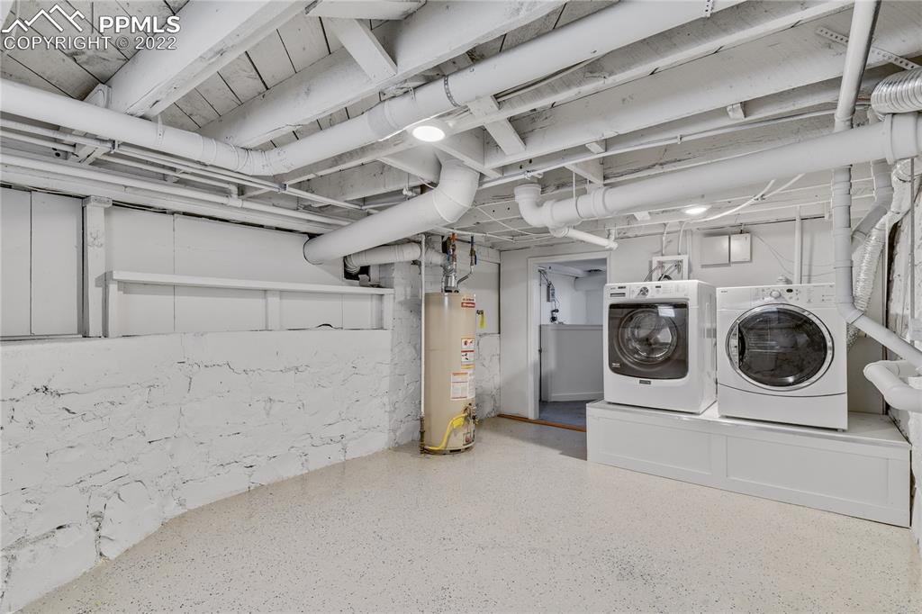 Listing 6860752, Image 40 of 49
