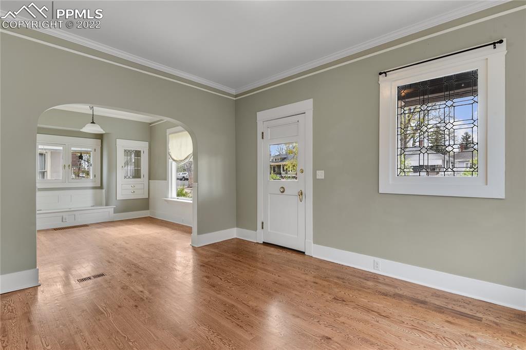 Listing 6860752, Image 9 of 49